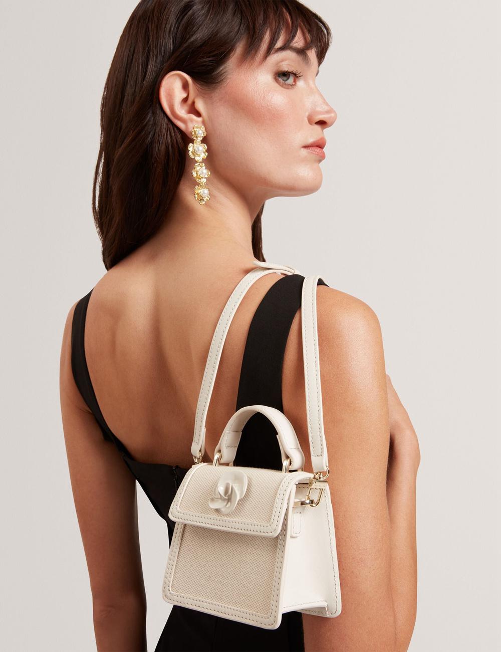 Ted Baker AUDOU - Rose Detail Canvas Mini Top Handle Crossbodytassen Dames Ecru | Belgium  018362-OAR