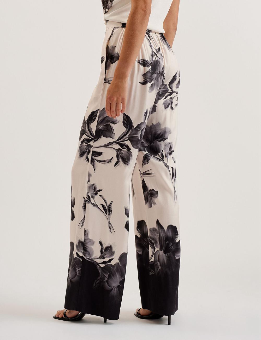 Ted Baker AWYNA - Floral Print Pull-On Wide Leg Broek Dames Zwart | Belgium  908321-XJI