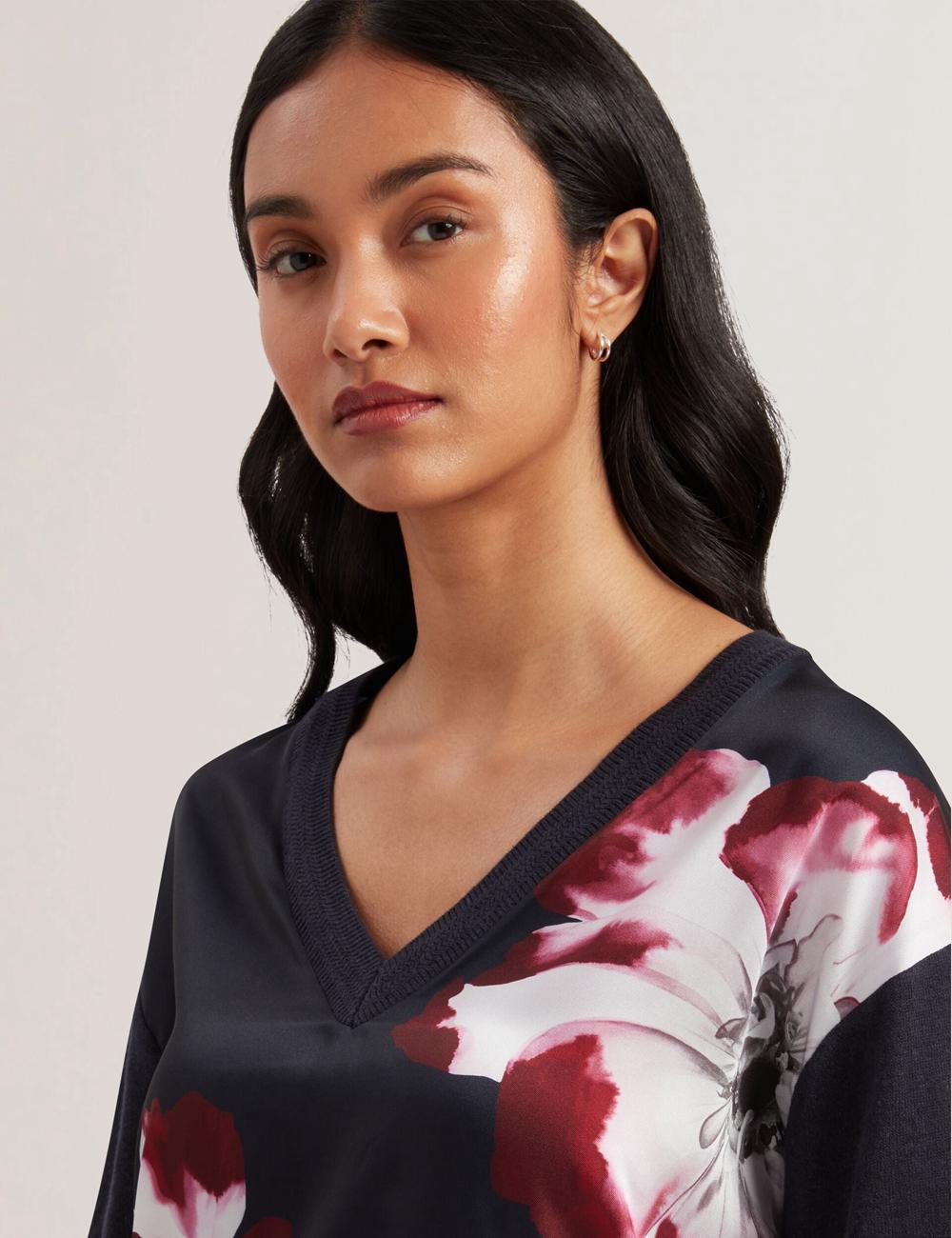 Ted Baker CASEYJ - Printed Woven Front V-Neck Jumpers Dames Donkerblauw | Belgium  792651-CFB