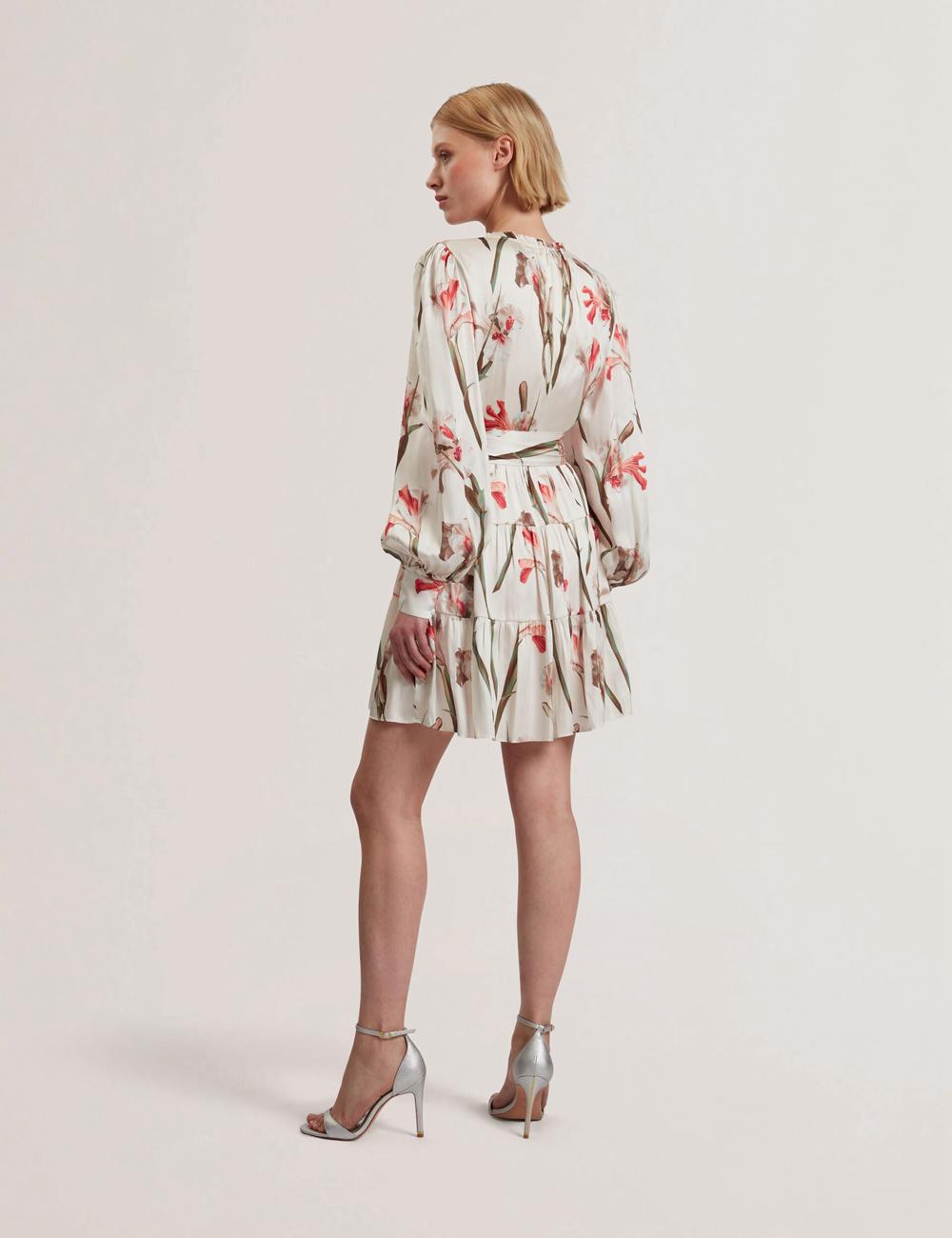 Ted Baker CUIABA - Floral V-Neck Waist Mini-jurk Dames Ivory | Belgium  037492-TWM
