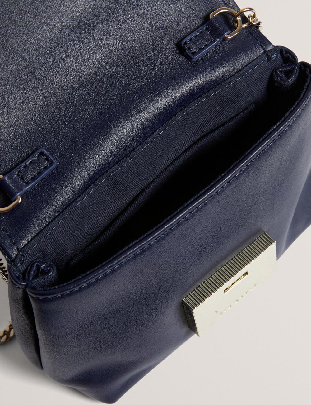 Ted Baker DEMNI - Mini Leather Fold Over Chain Crossbodytassen Dames Donkerblauw | Belgium  308692-YND