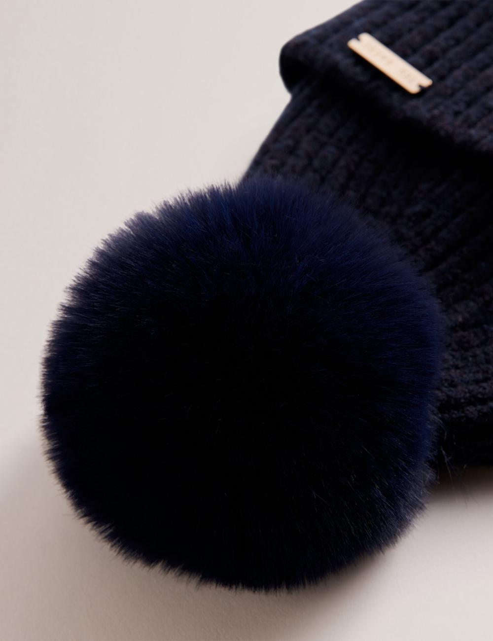 Ted Baker EMILYYA - Ribbed Knit Fluffy Bobble Hoeden Dames Donkerblauw | Belgium  918562-UNY