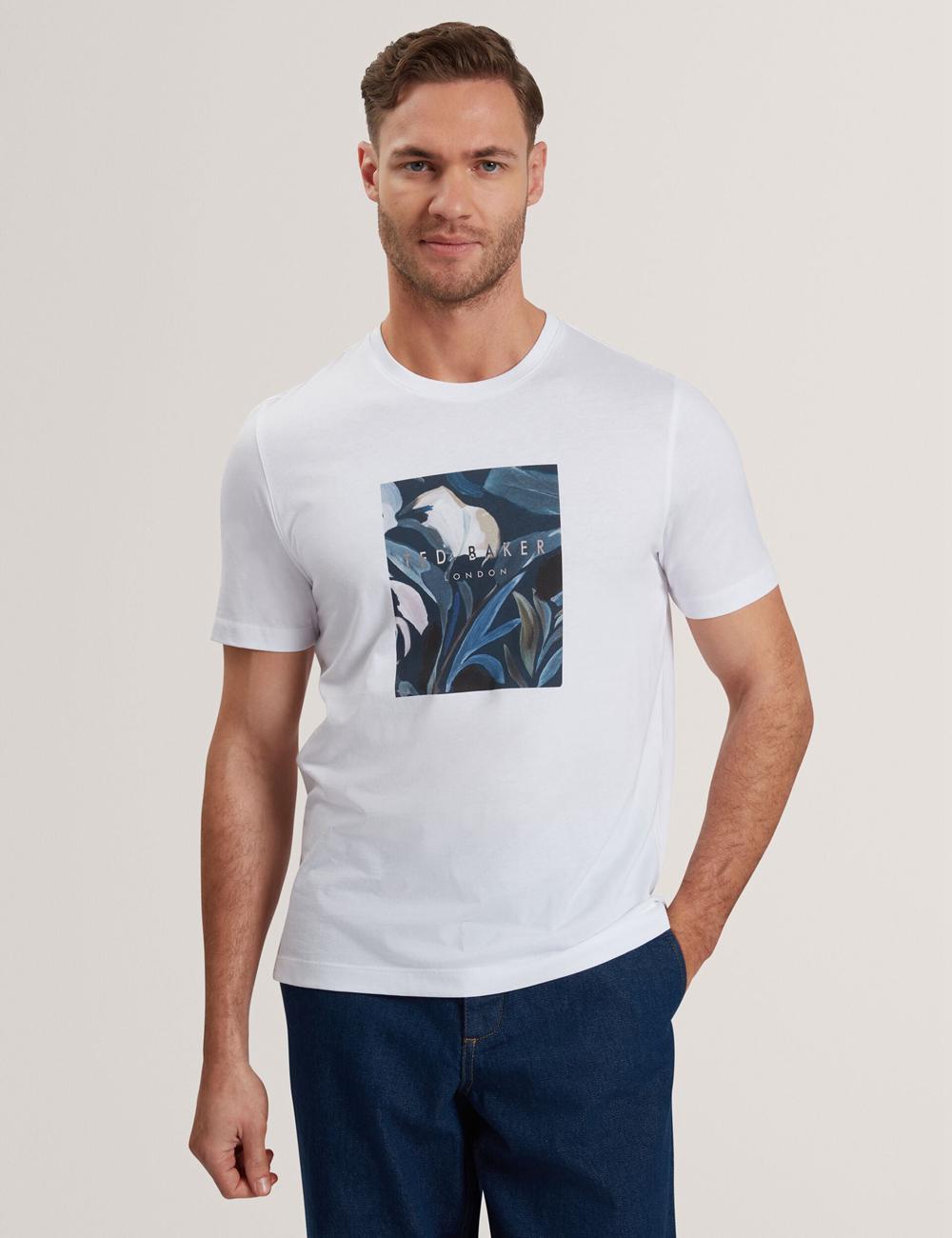 Ted Baker JUSTINO - Branded Box Print Graphic Cotton T-shirts Heren Wit | Belgium  198362-TPH