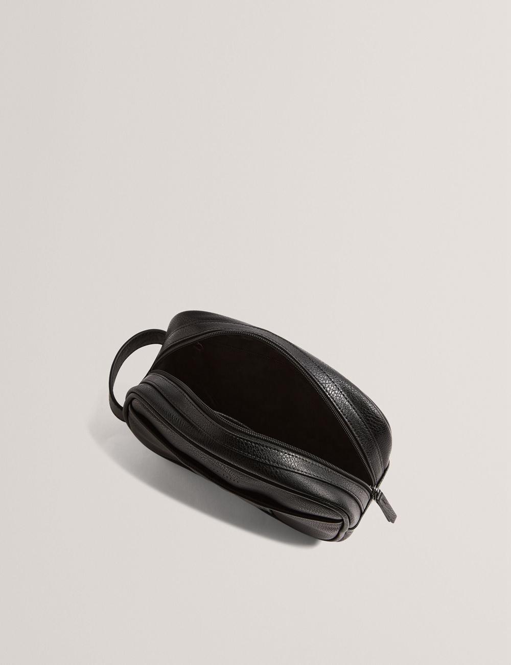 Ted Baker KEILAB - Faux Leather Striped Panel Toilettas Heren Zwart | Belgium  821049-RQZ