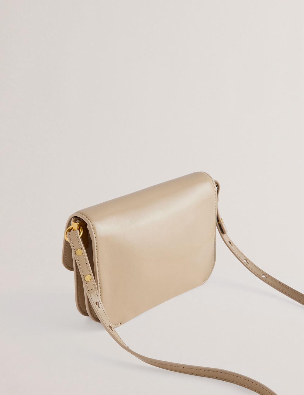 Ted Baker KKAYSA - Leather Twist Lock Small Crossbodytassen Dames Taupe | Belgium  375018-GHU