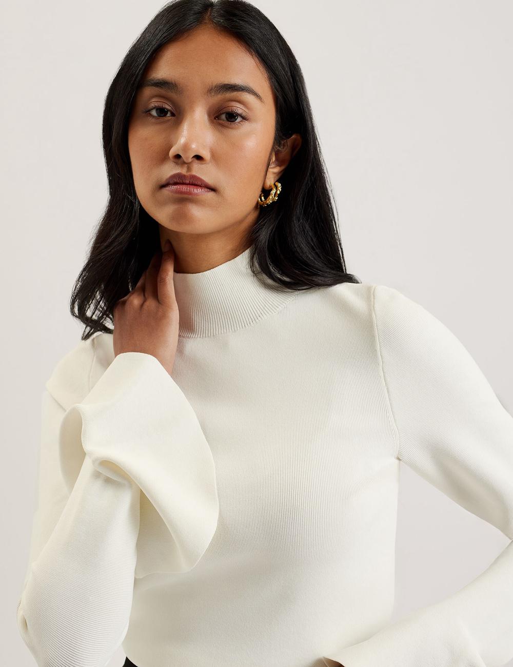 Ted Baker LAYNHA - Flared Sleeve High Neck Knitted Top Jumpers Dames Ivory | Belgium  120347-YIX