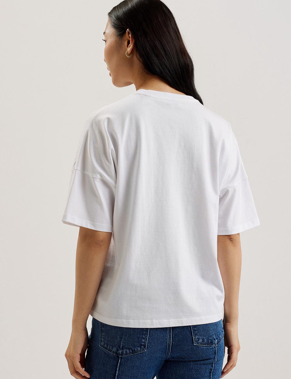 Ted Baker MALORRY - Embroidered Logo Boxy Cotton T-shirts Dames Wit | Belgium  602791-GDR