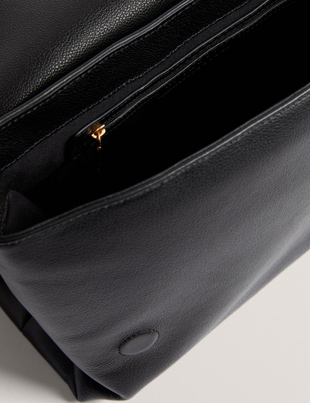Ted Baker MARGOU - Padded Leather Large Fold Over Schoudertassen Dames Zwart | Belgium  503149-RHF