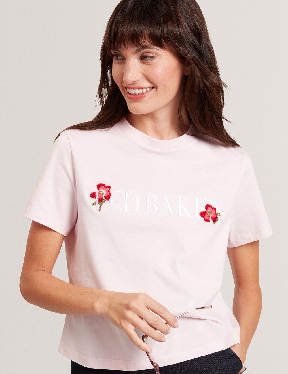 Ted Baker MOLII - Embroidered Logo Cropped Cotton T-shirts Dames Roze | Belgium  185706-VQP