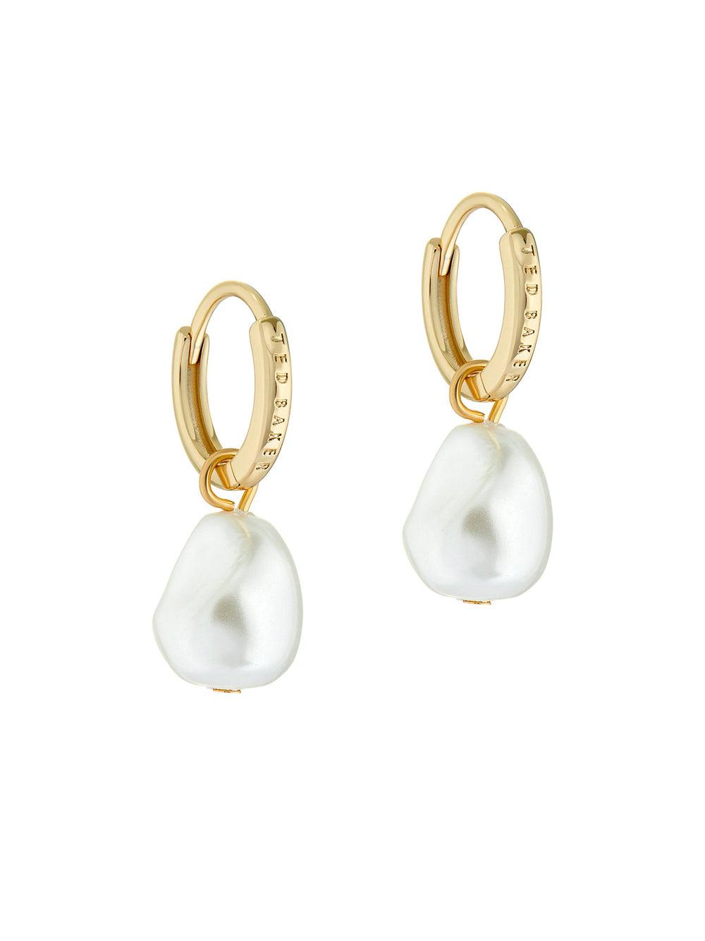 Ted Baker PERIAA - Pearl Drop Pendant Huggie Oorbellen Dames Goud | Belgium  879645-ZVB